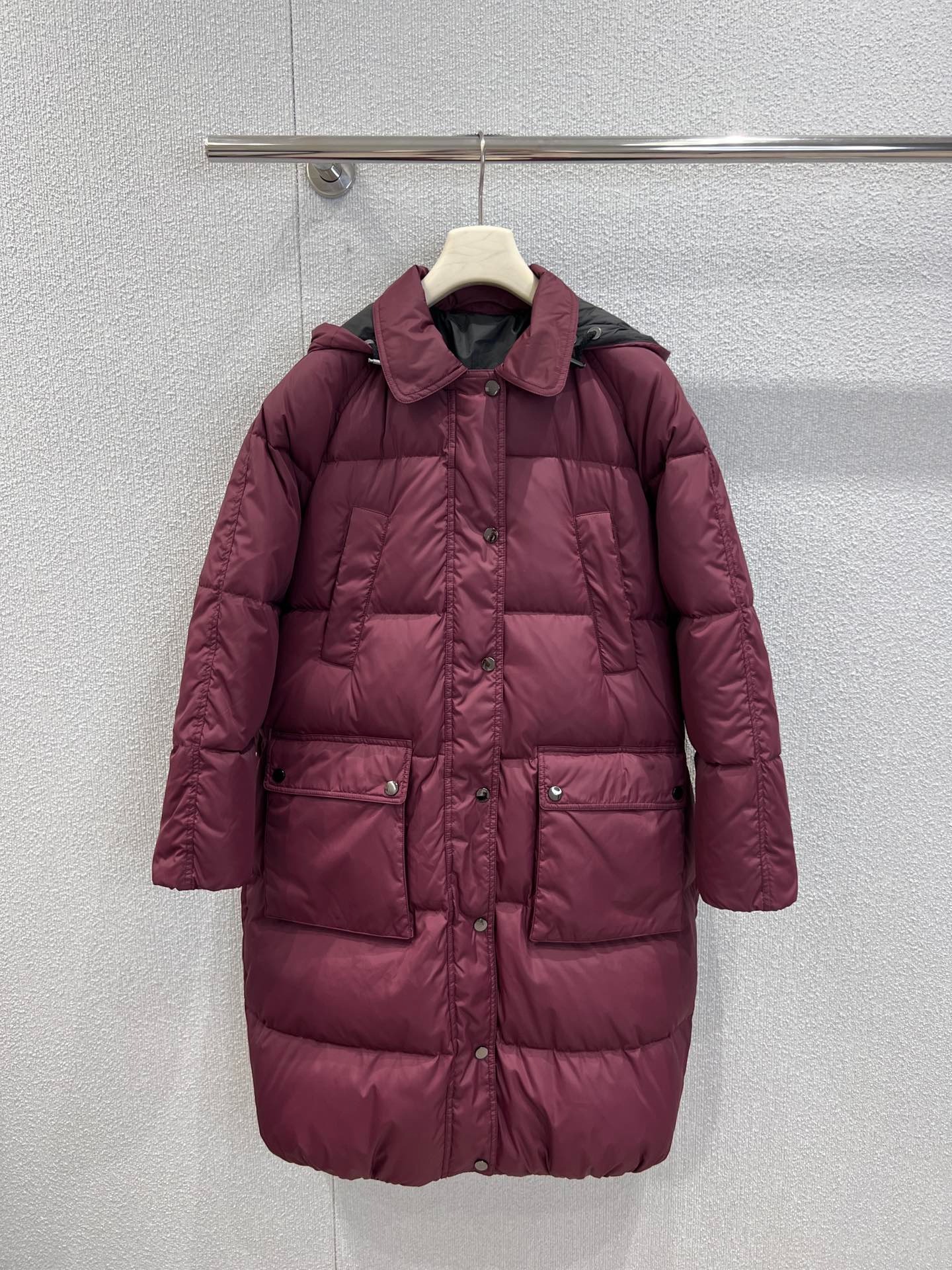 브루넬로쿠치넬리 쿠피넬리 25FW 신상 롱패딩