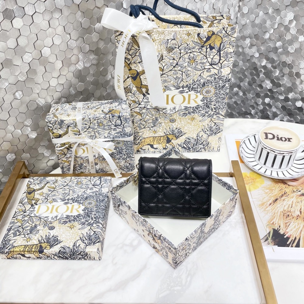 디올 까나쥬 레이디 미니 반지갑 카드지갑 S0178ONMJ