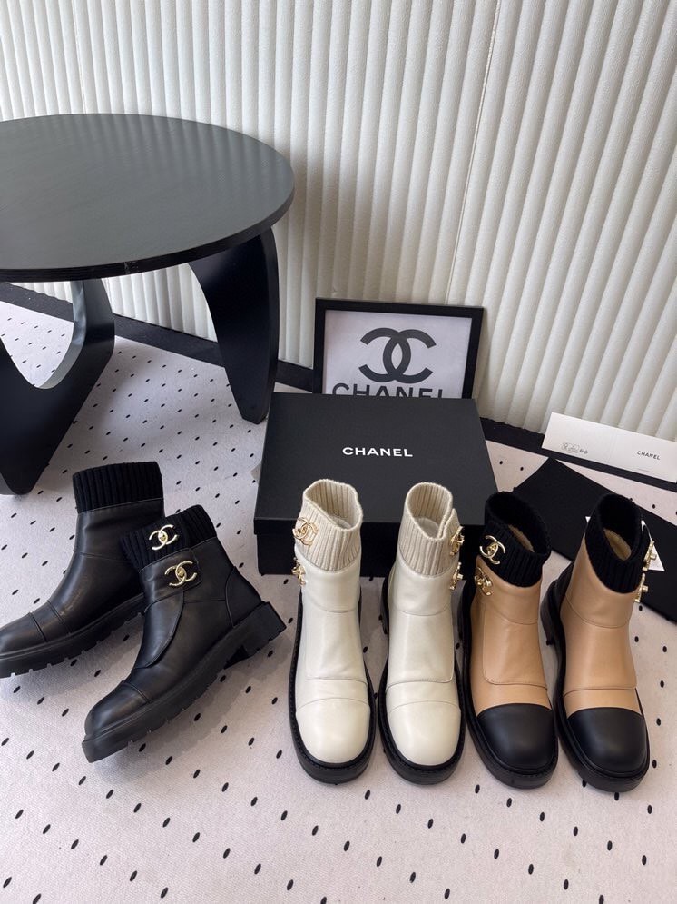 샤넬 코코마크 턴록 니트 앵클 부츠