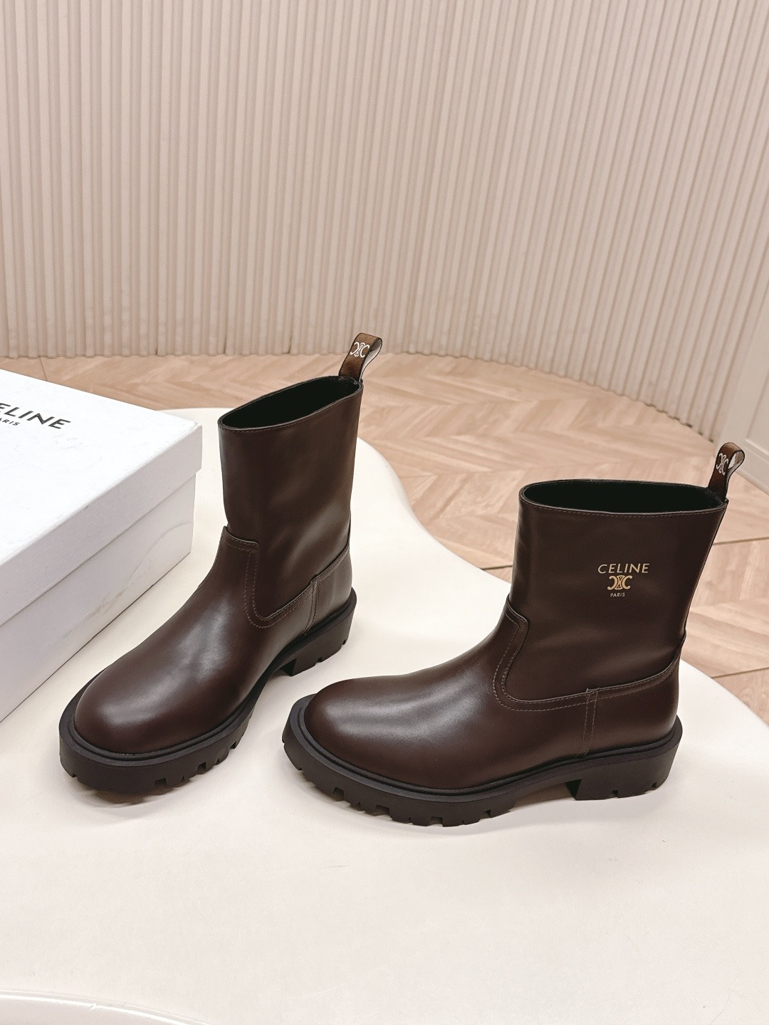 셀린느 25 신상 앵클부츠