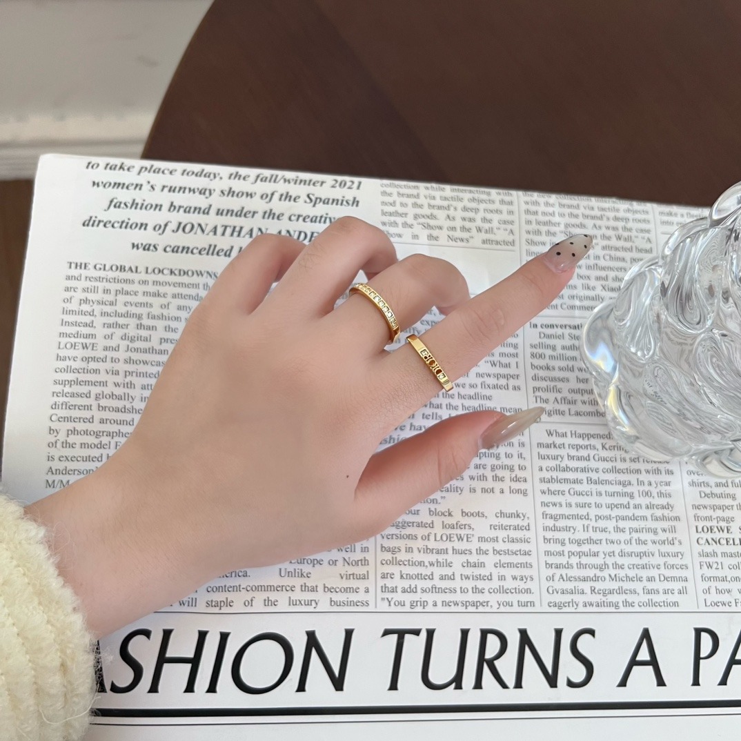 디올 신상 투피스 링