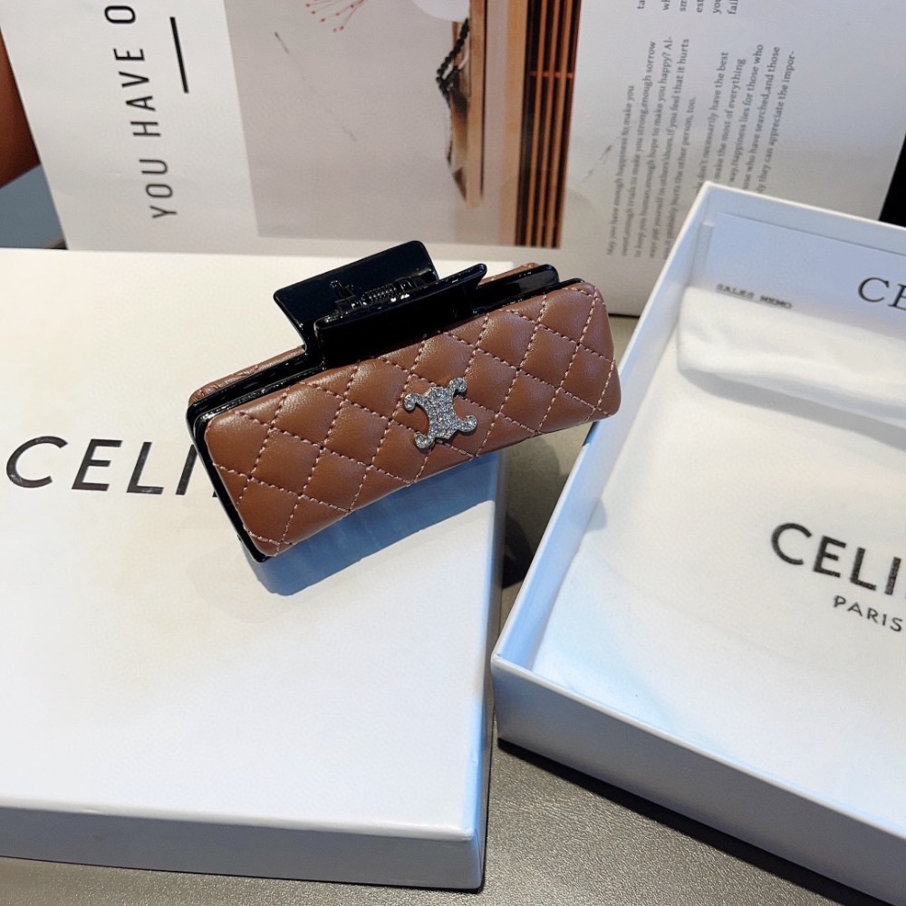 셀린느 신상 빈티지 그립톡 집게핀