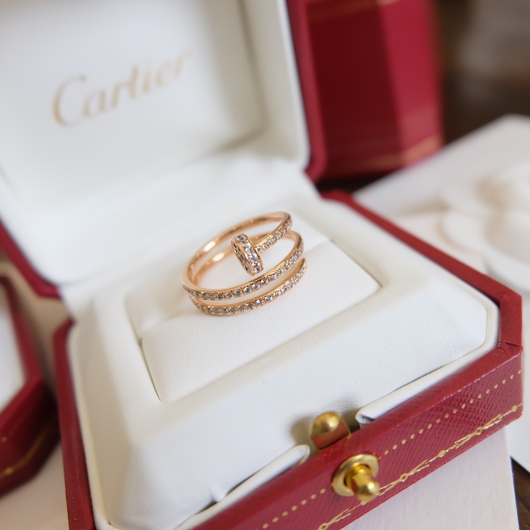 까르띠에 저스트 앵끌루 링