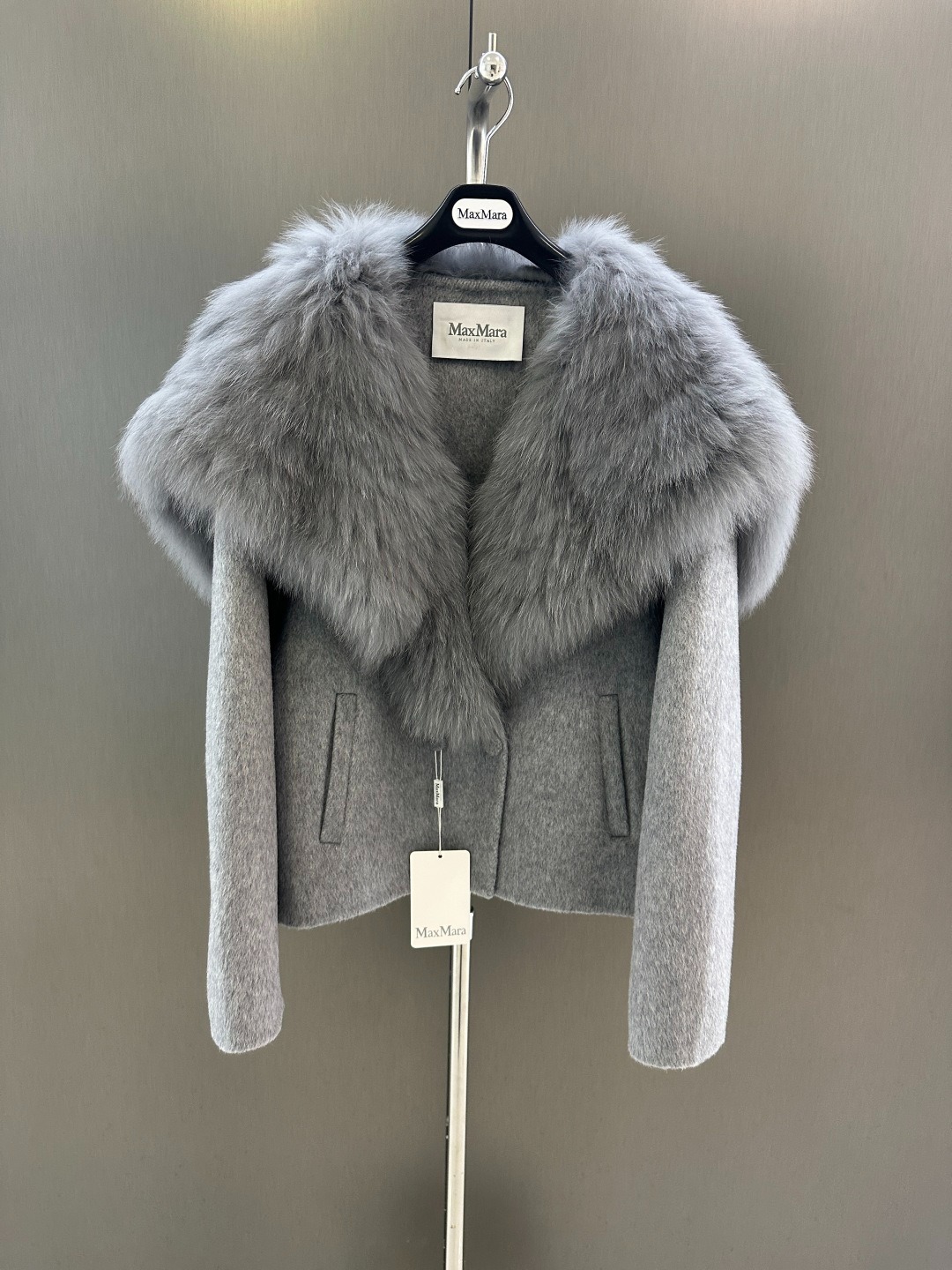 막스마라 신상 화이트폭스 울 코트
