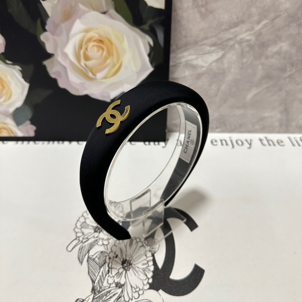 샤넬 새틴 머리띠