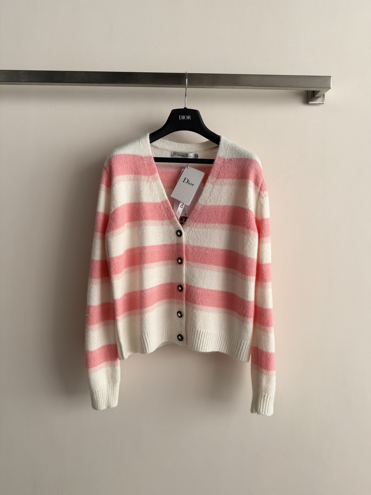 디올 26SS 신상 클래식 울 카디건