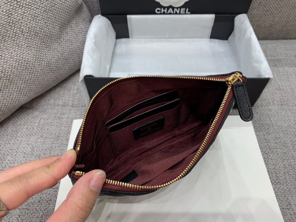 샤넬 스몰 파우치 AP4101