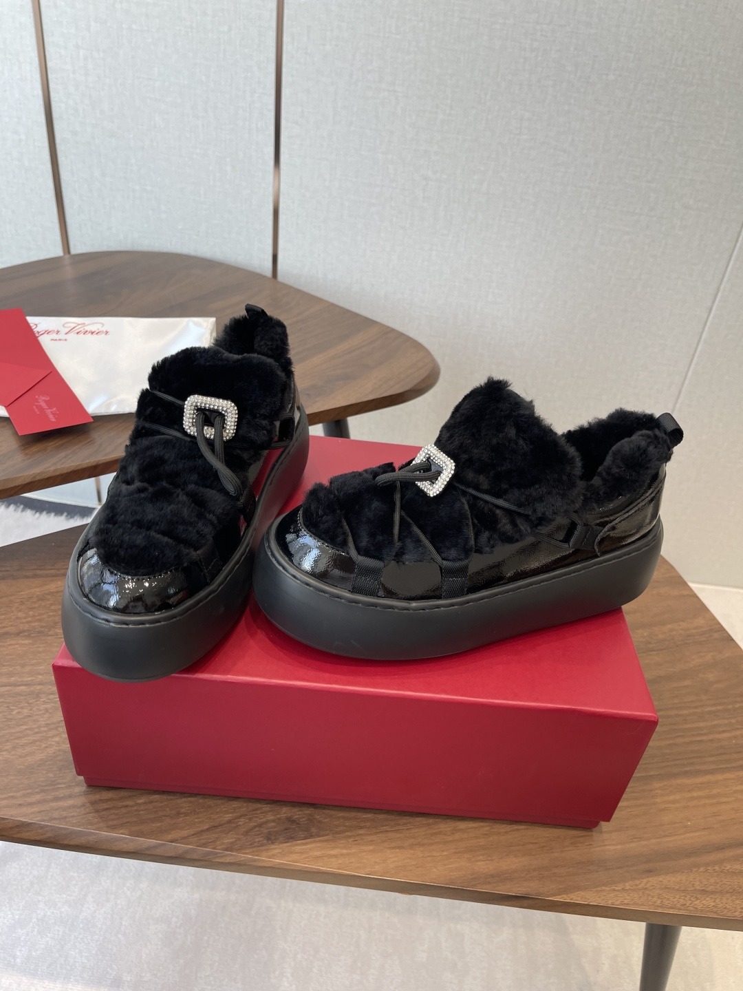 로저비비에 25 신상 털부츠