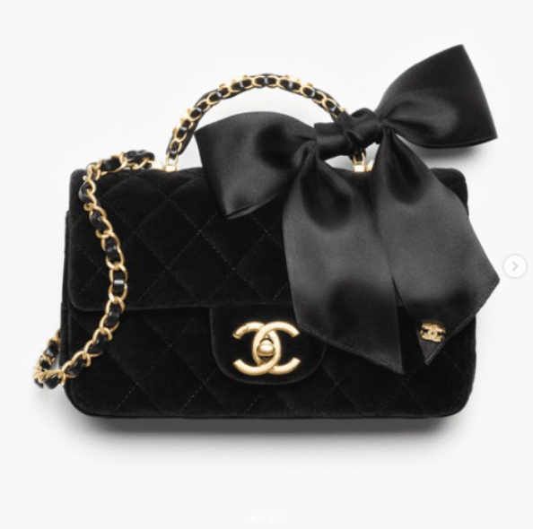 샤넬 2025 리본 탑 핸들 체인 벨벳 클랙식 플랩백 미니