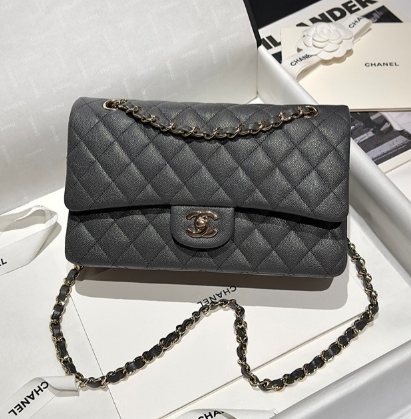 샤넬 2026 클래식 플랩백 미디엄 캐비어